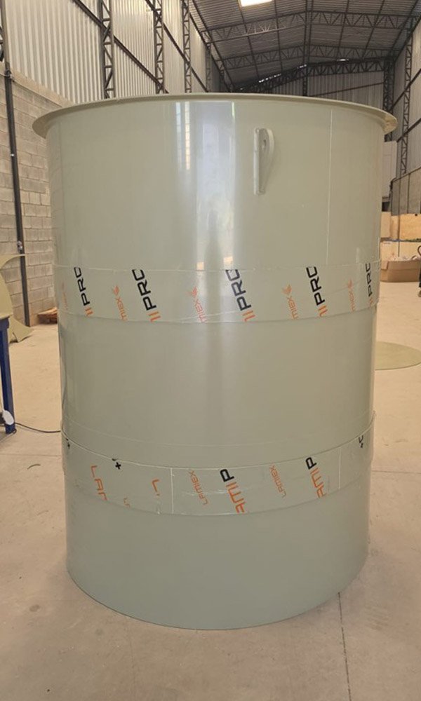 Tanques de Polipropileno especialistas em fabricação e usinagem de plástico da SUPRI SOLUÇÕES 5